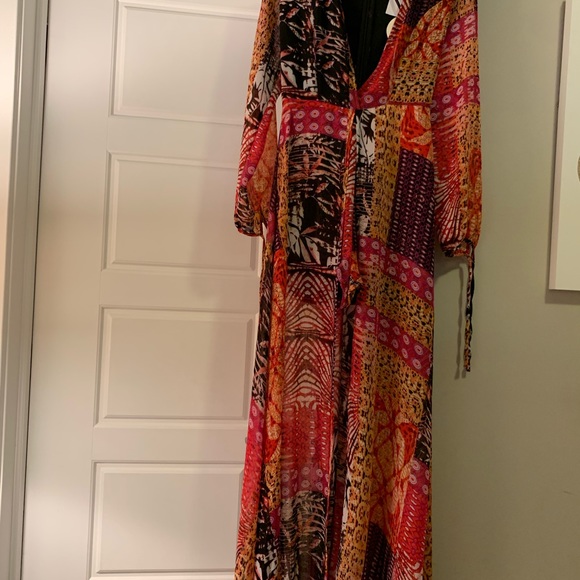 Luxxel Long Sleeve Maxi Dress Tropical Multicolor - Picture 7 of 10